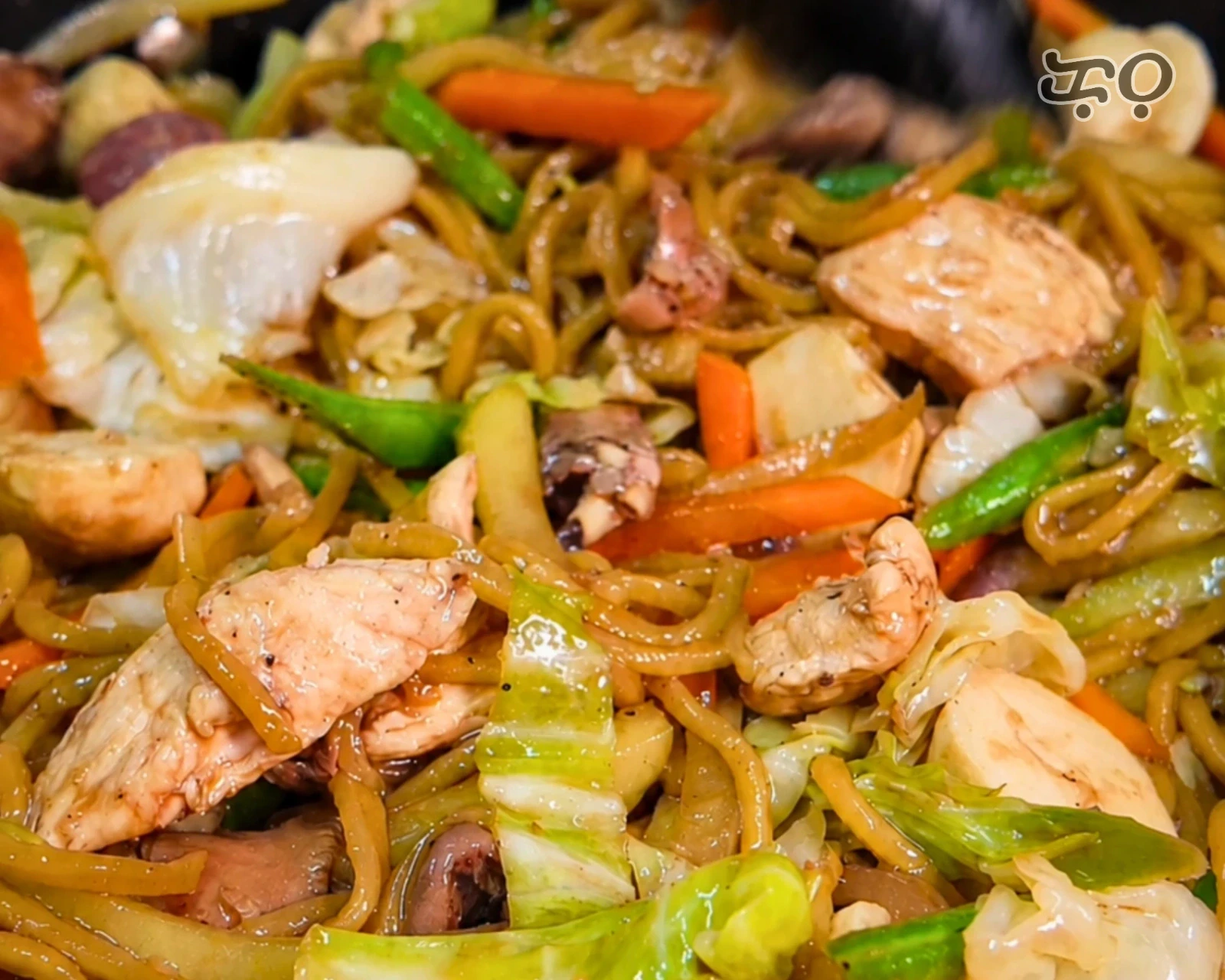 Chicken Pancit Canton Guisado