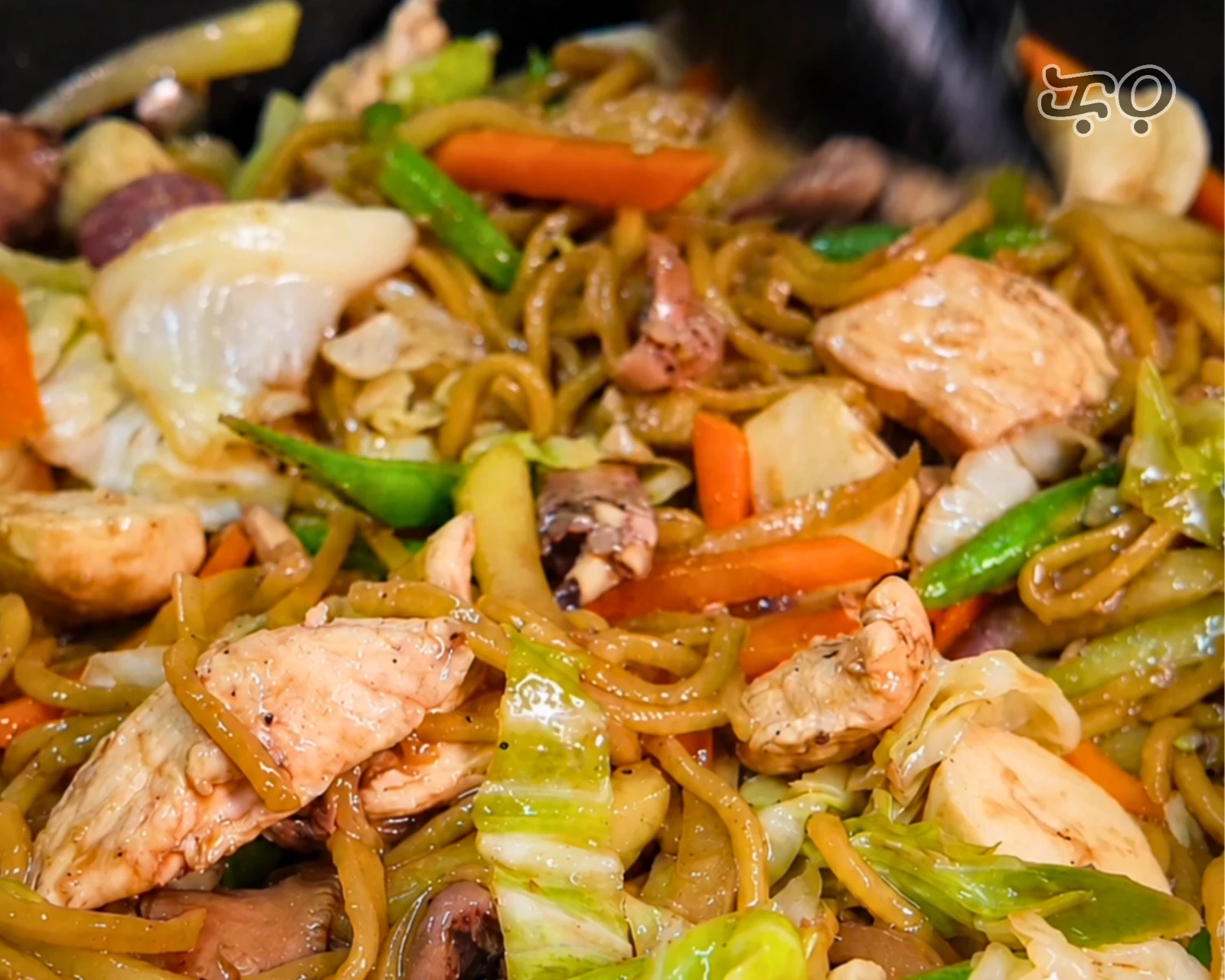 Chicken Pancit Canton Guisado